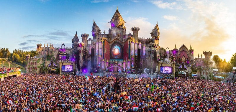 Tomorrowland takes place in Boom, in the region of Flanders