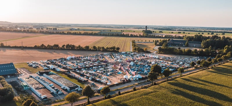 Electricity's cake-shaped campsite, divided into six pieces 