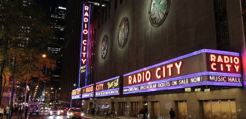 Radio City Hall will open exclusively to fully vaccinated citizens