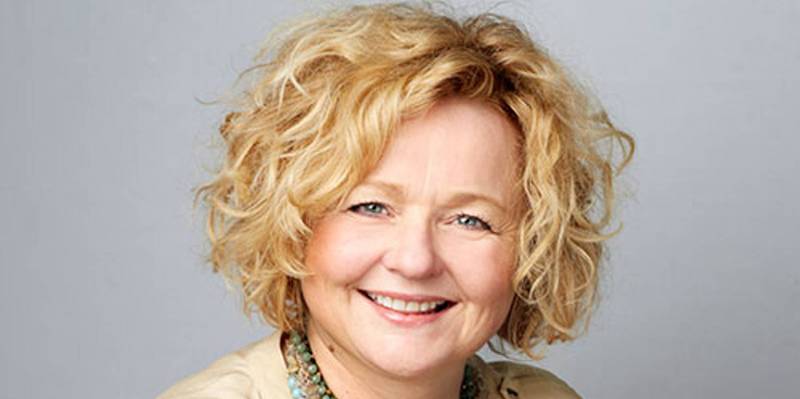 Gry Molleskog, All Things Live