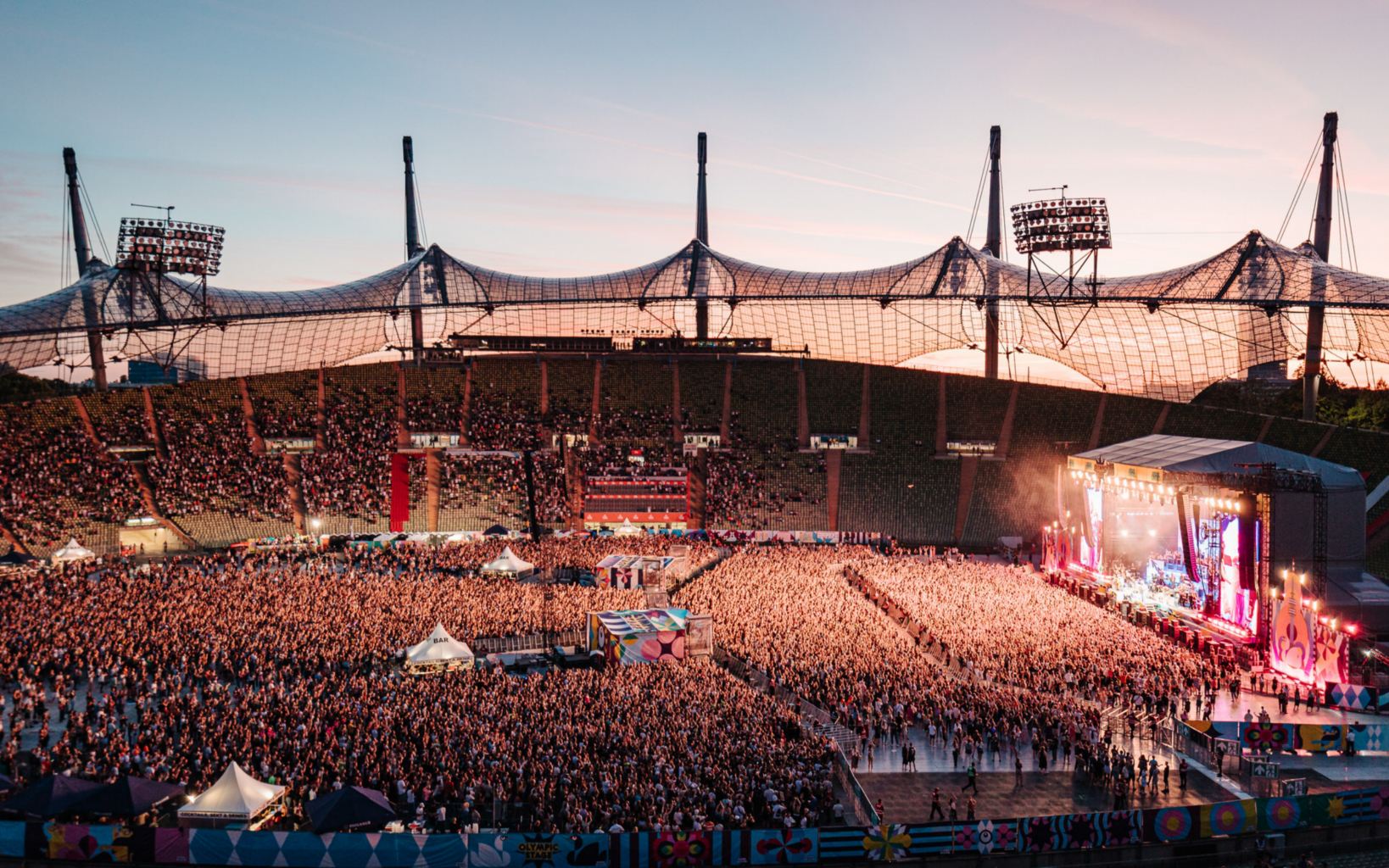 Superbloom in Munich Olympic Stadium