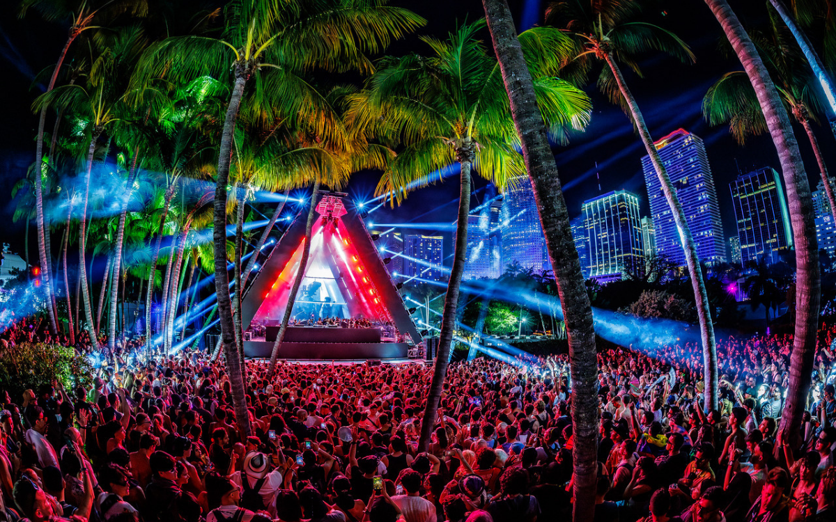 Ultra's RESISTANCE Cove Stage