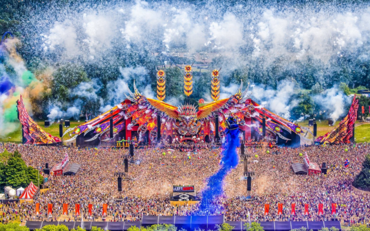 What legal risks face festivals in a future of extreme weather?